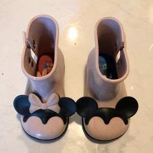Mini Melissa Toddler Size 7